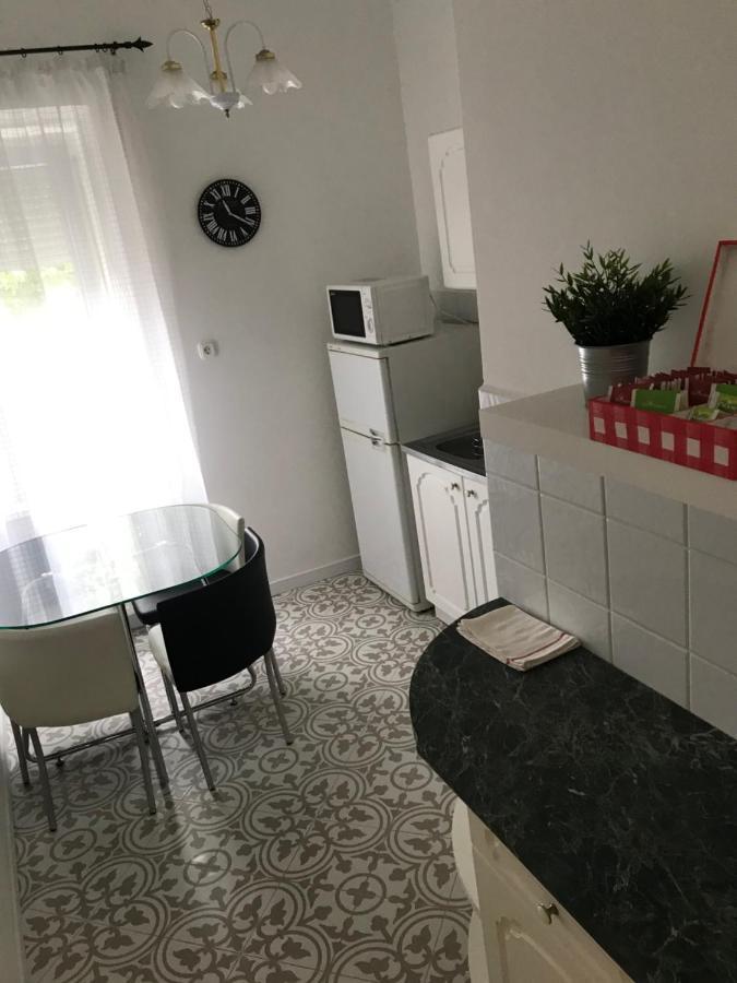 Rosmarinus Apartman Печ Екстер'єр фото